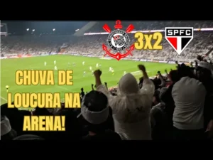 torcida comemorando a vitória do Corinthians contra o São Paulo